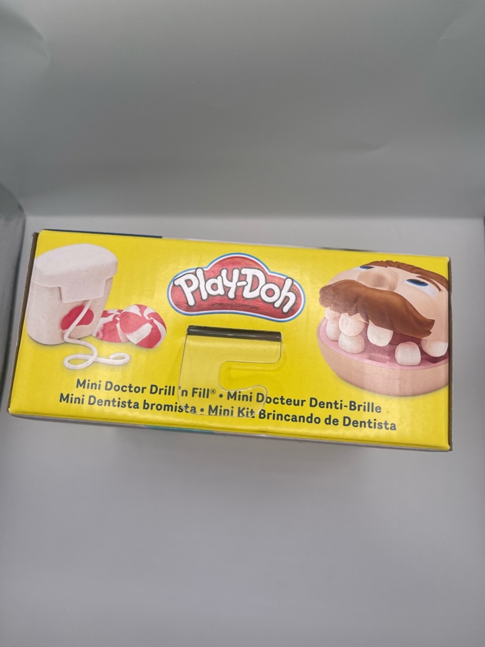 Play-Doh Mini Doctor Drill n Fill - Picture 7 of 11